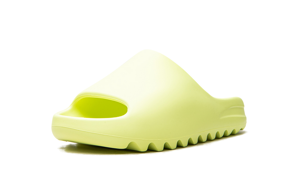 Yeezy Slide Glow GX6138