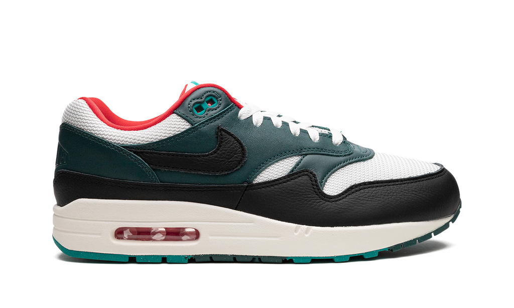 Nike Air Max 1 LeBron James x Liverpool FB8914 100