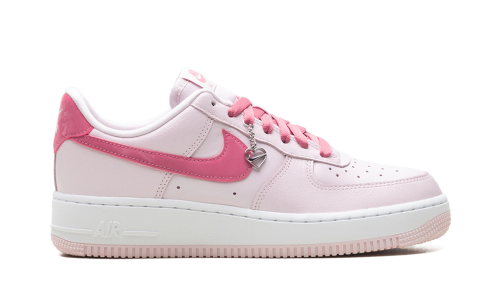 Nike Air Force 1 Low WMNS Valentine's Day (2026) IO8755 600