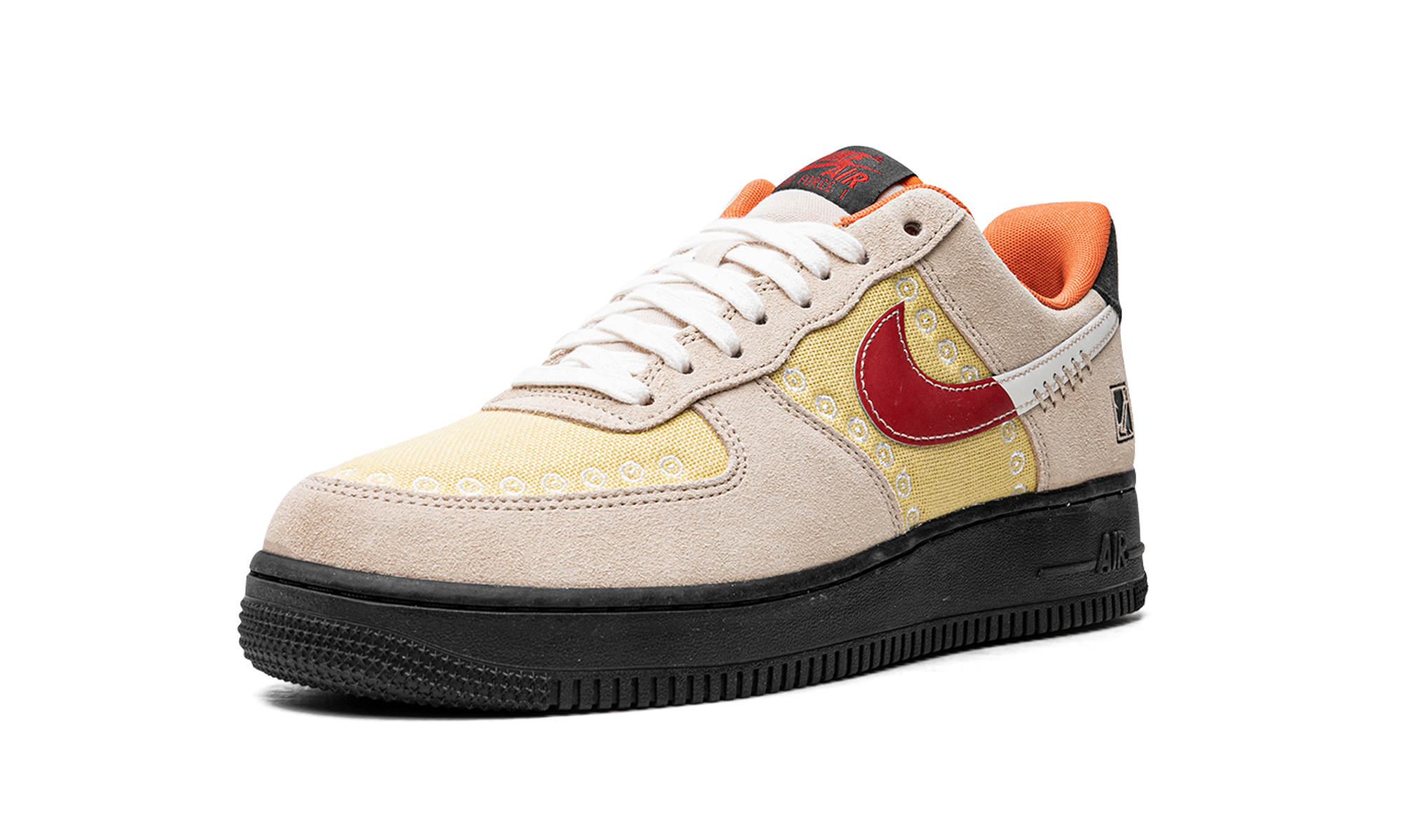 Nike Air Force 1 Low Somos Familia DZ5355 126