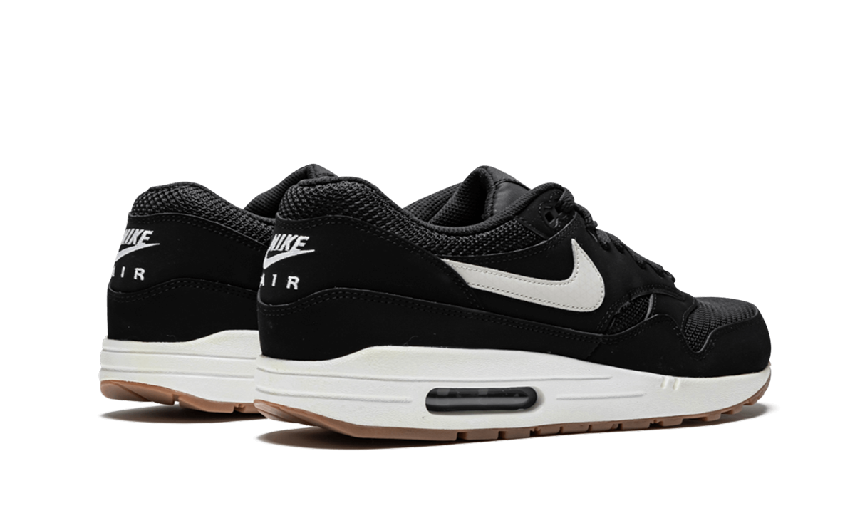 Nike Air Max 1 Essential Black 537383 026