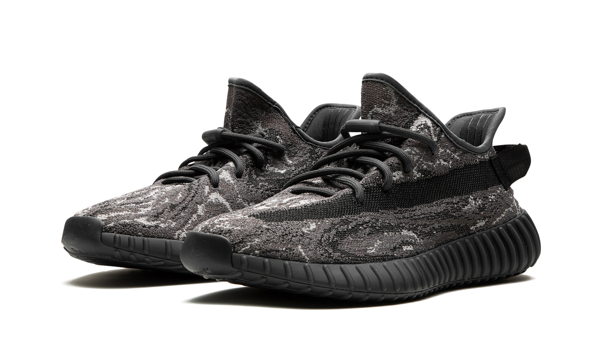Yeezy Boost 350 V2 MX Dark Salt ID4811