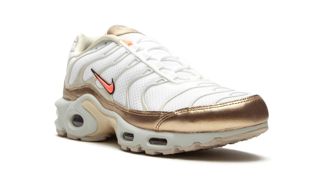 Nike AIR MAX PLUS WMNS Metallic Rose Gold CJ9980 100
