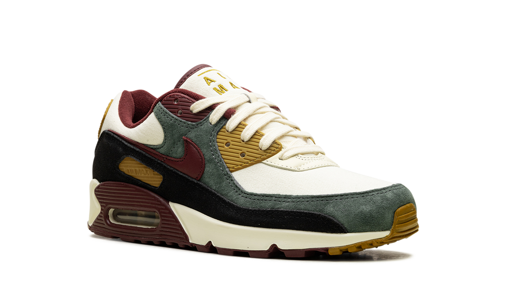 Nike AIR MAX 90 PRM Coconut Milk / Green / Bronze HQ3609 113