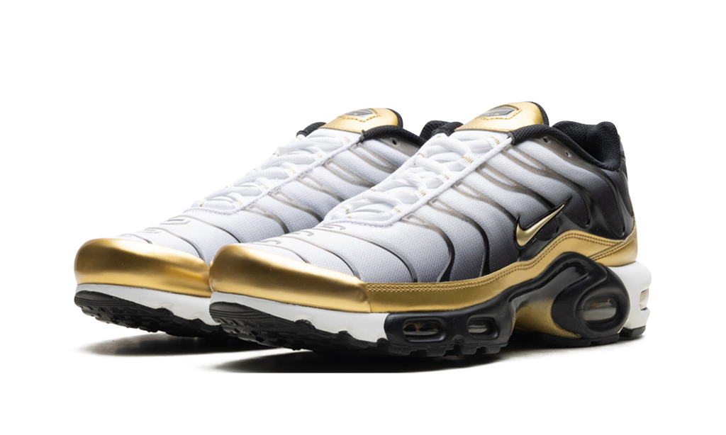 Nike Air Max Plus Footlocker - 50th Anniversary HM0352 100
