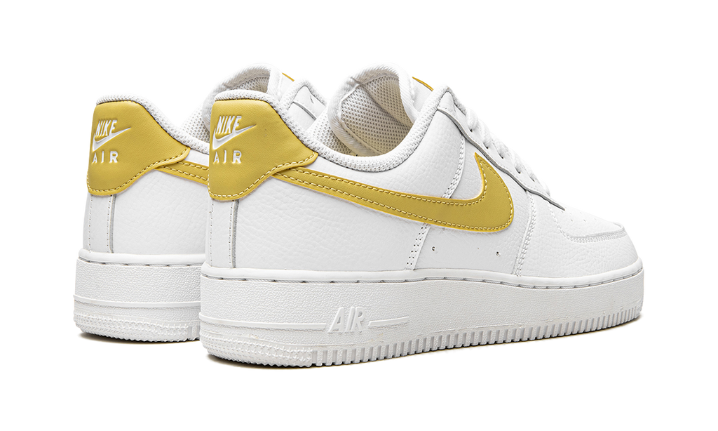 Nike AIR FORCE 1 LO MNS WMNS White / Saturn Gold 315115 170