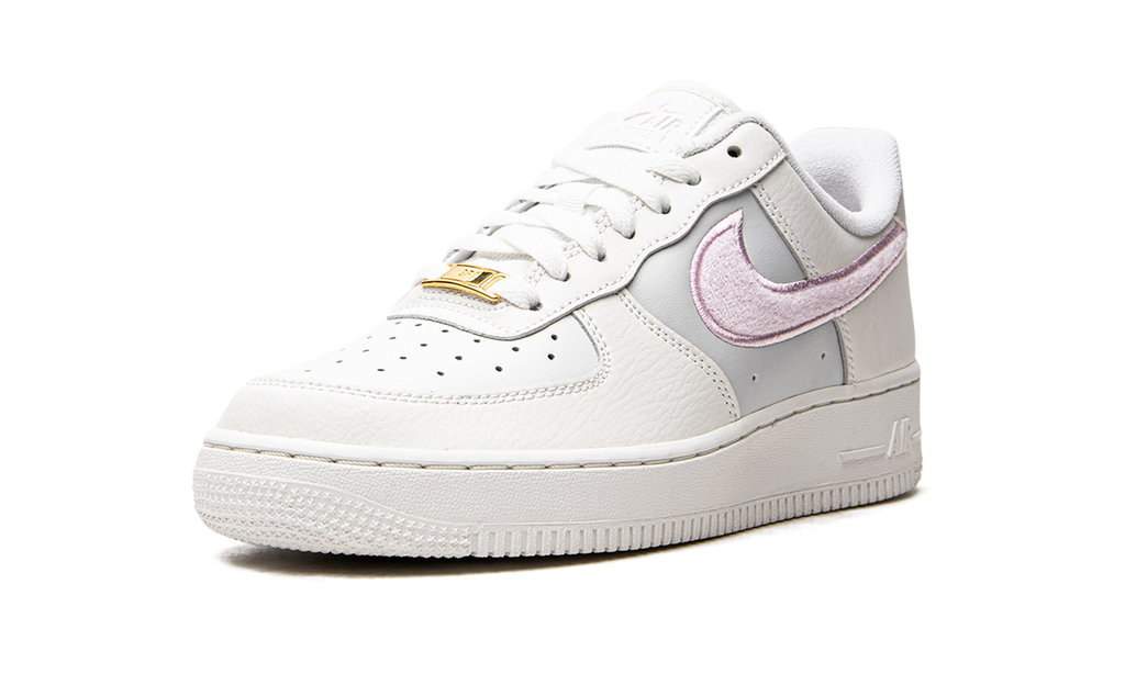 Nike AIR FORCE 1 07 WMNS REGAL PINK DQ0826 100