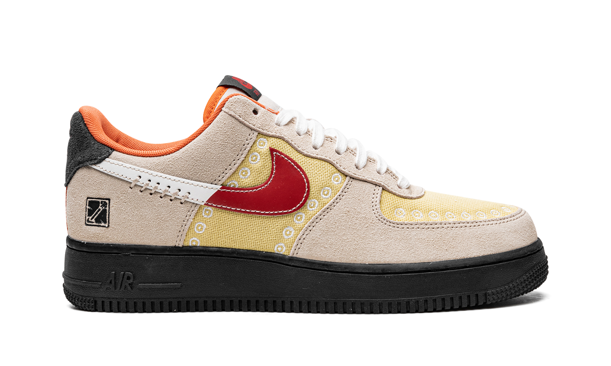 Nike Air Force 1 Low Somos Familia DZ5355 126