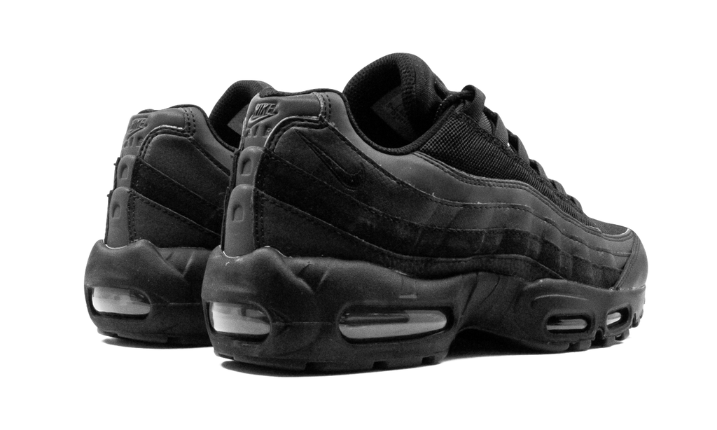 Nike Air Max 95 Essential Triple Black CI3705 001