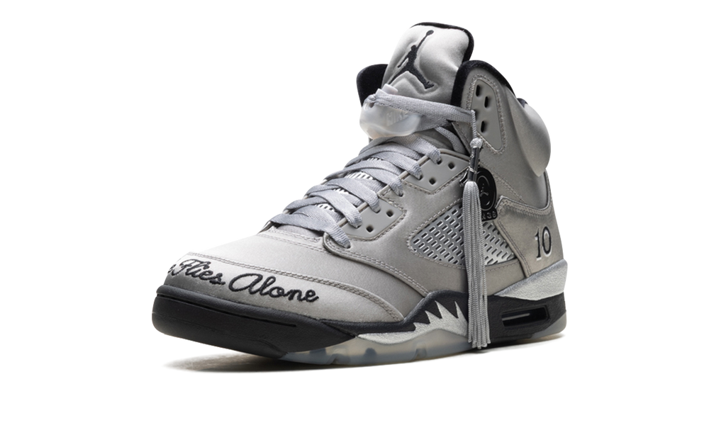 Air Jordan 5 Retro WMNS Wings (2025) IO2038 001
