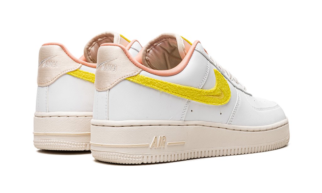 Nike AIR FORCE 1 '07 LX WMNS DV2183 100