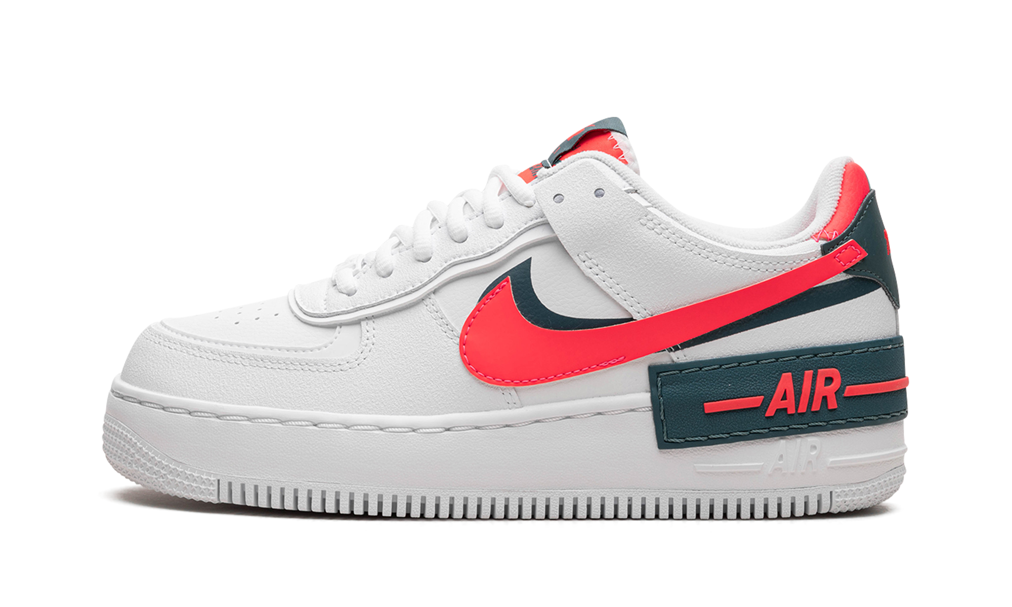 Nike AIR FORCE 1 SHADO NMS WMNS White Solar Red DB3902 100