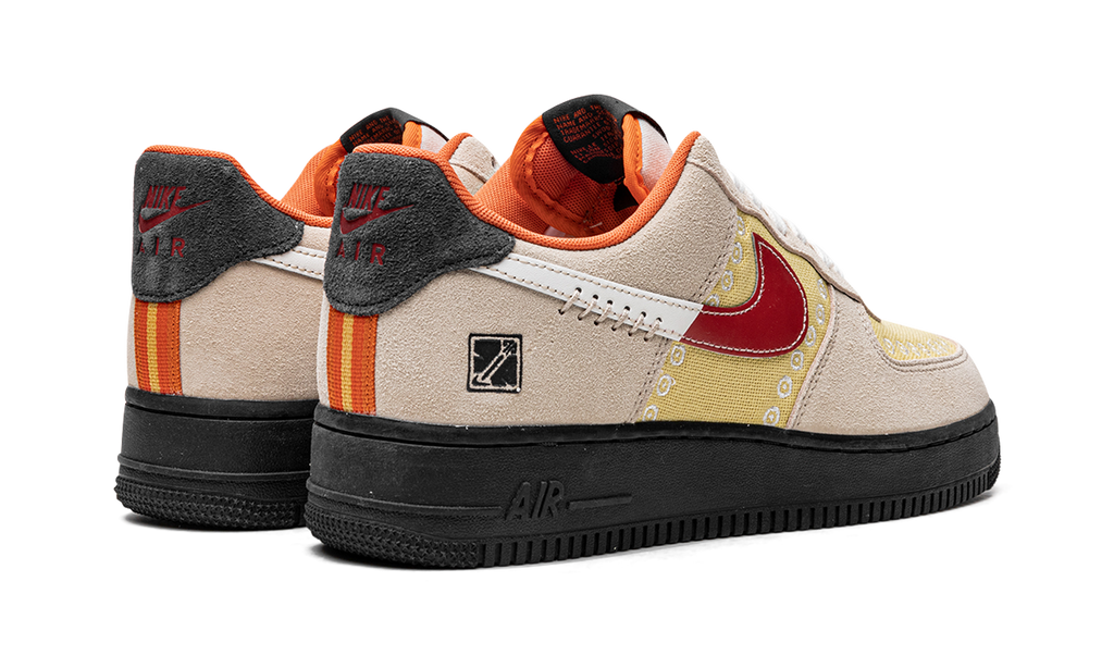 Nike Air Force 1 Low Somos Familia DZ5355 126