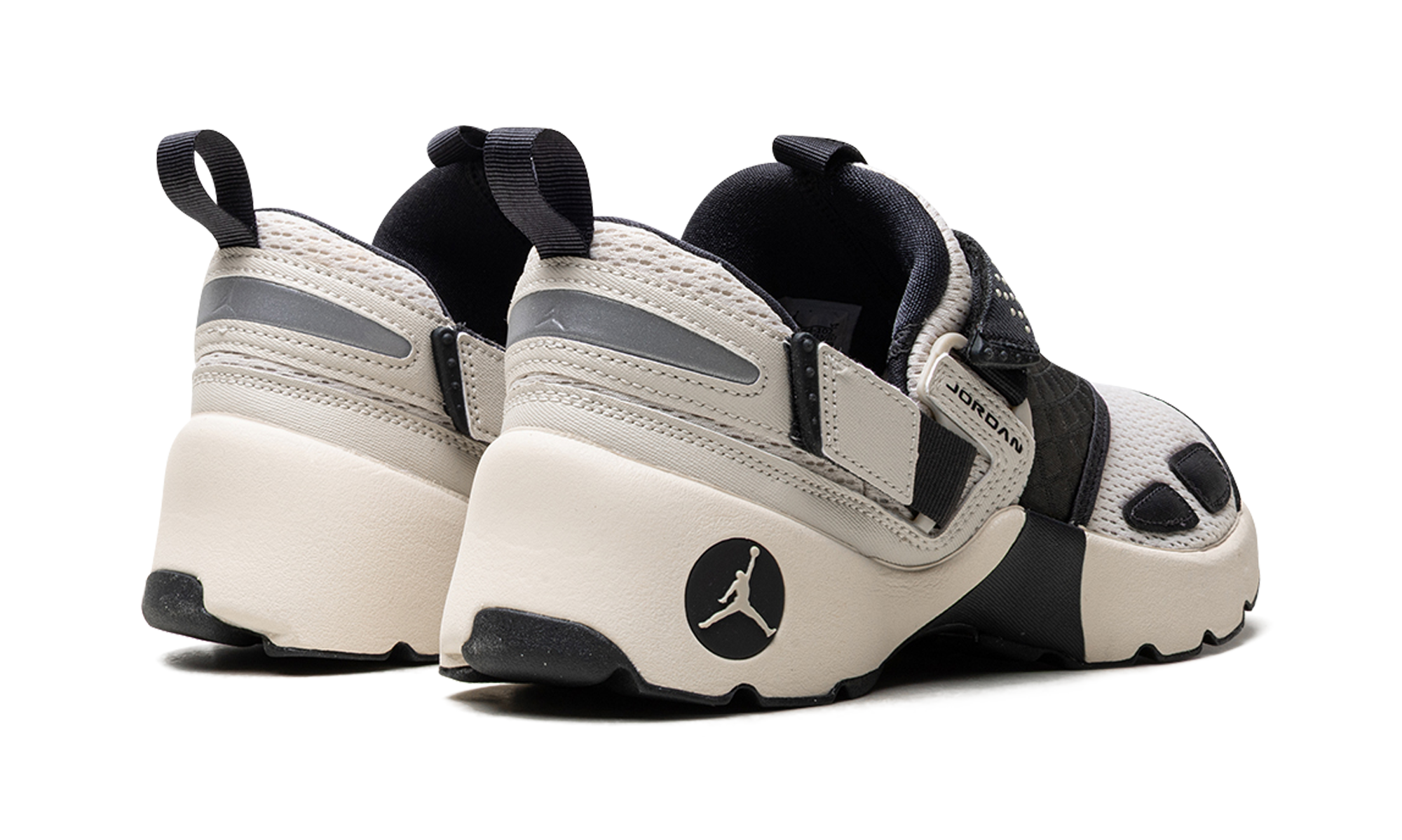 Jordan Trunner LX WMNS Light Orewood Brown HQ2164 102