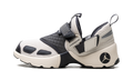 Jordan Trunner LX WMNS Light Orewood Brown HQ2164 102
