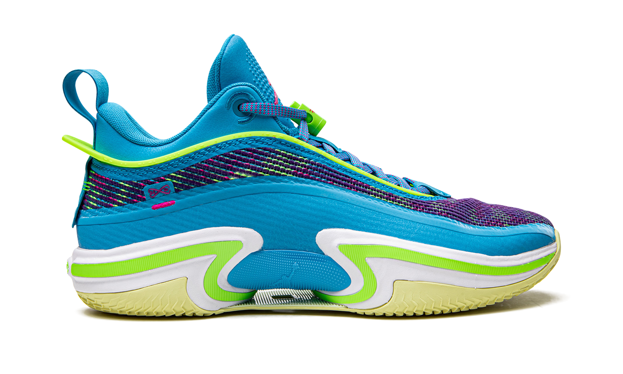 Jordan 36 Low Luka Doncic DN4195 430