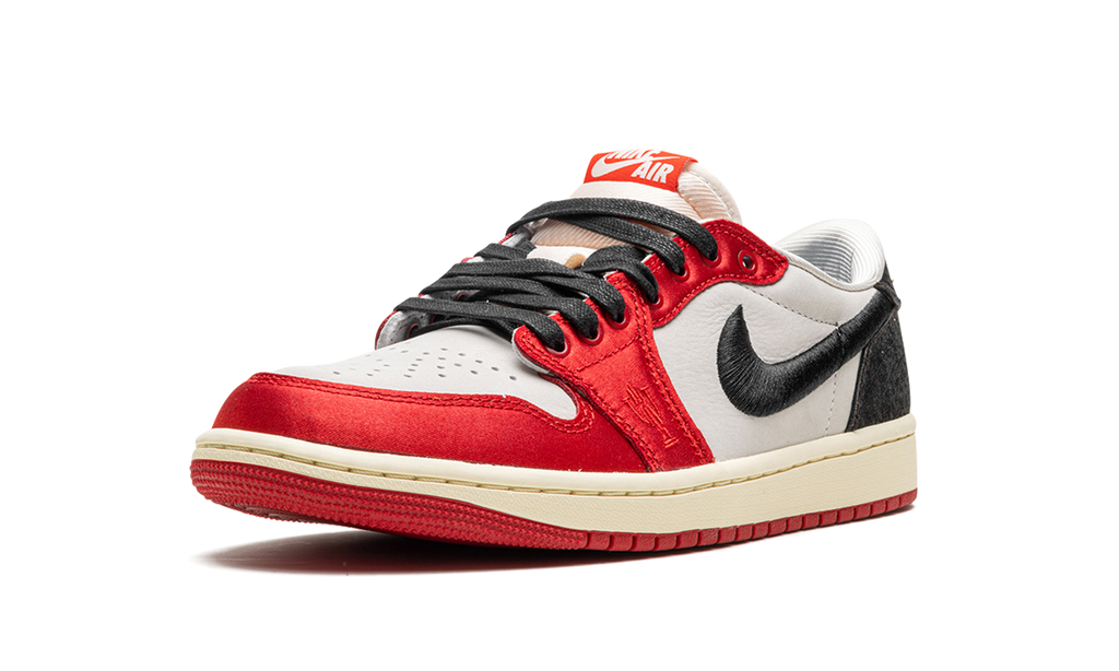 Air Jordan 1 Low Trophy Room - Away FN0432 100
