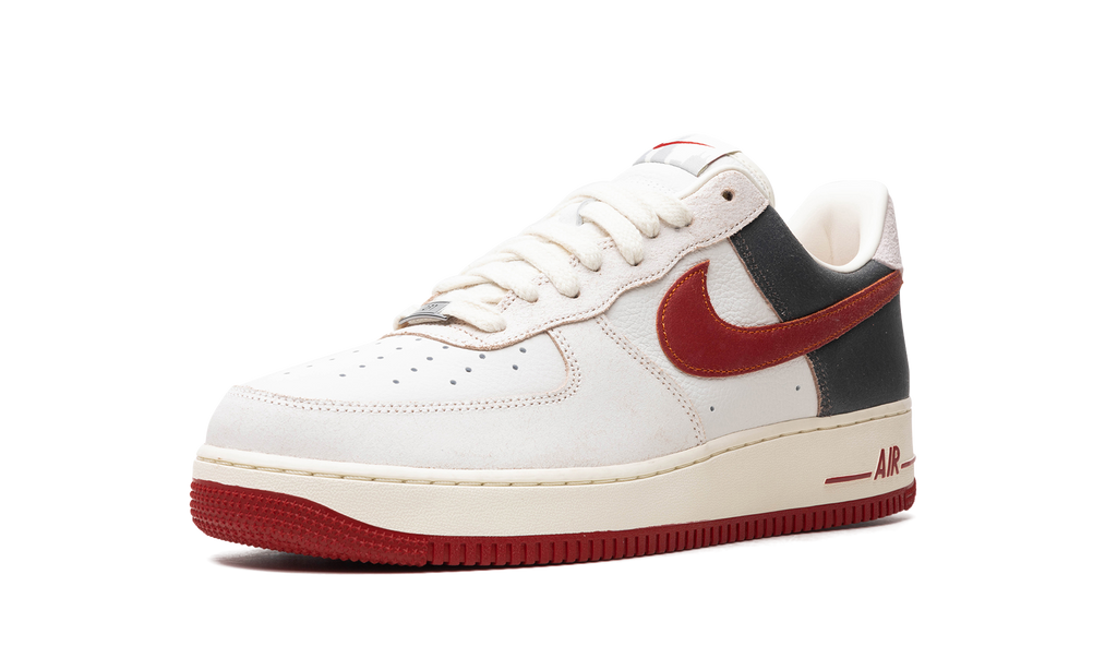 Nike Air Force 1 Low Chicago FQ8743 121