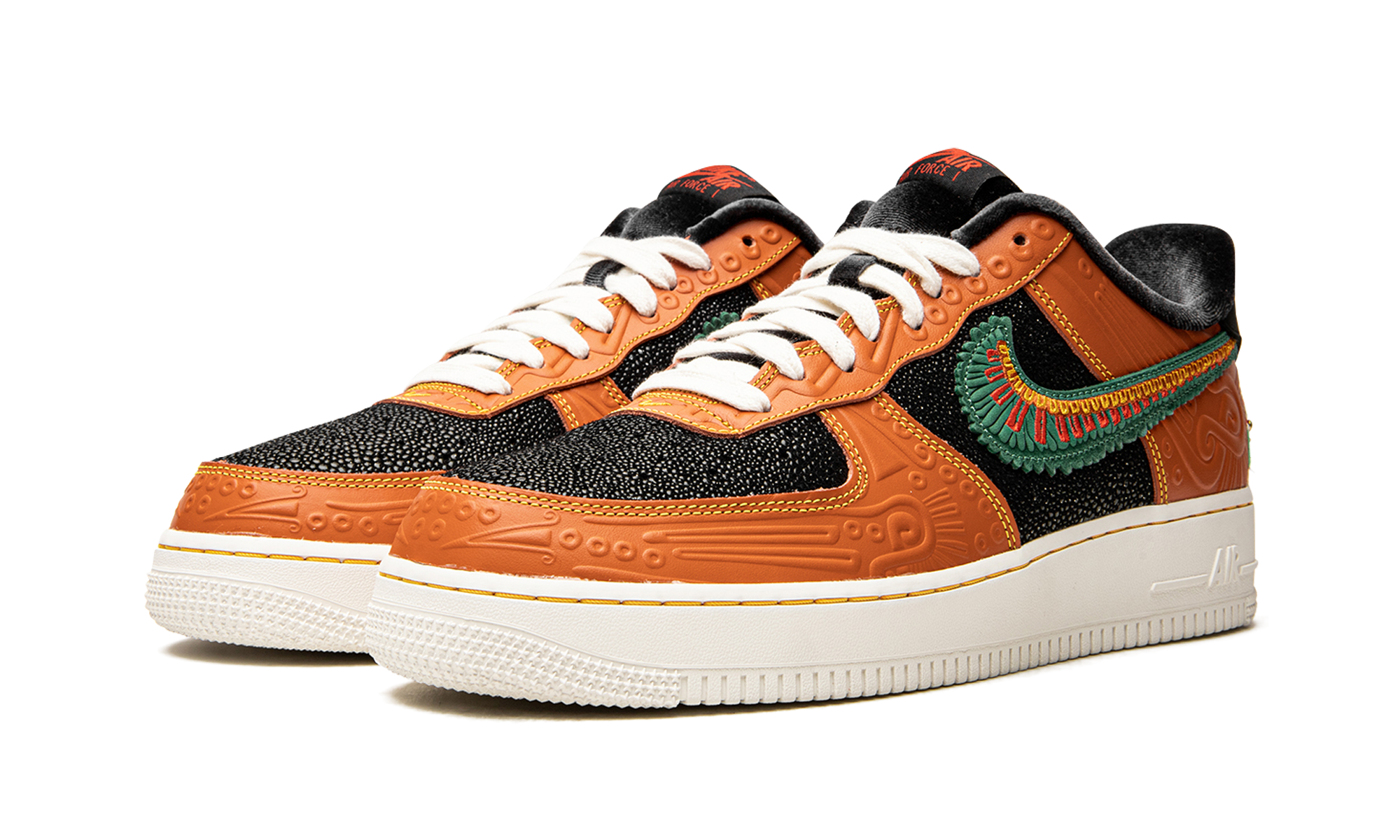 Nike Air Force 1 '07 LX Siempre Familia DO2157 816