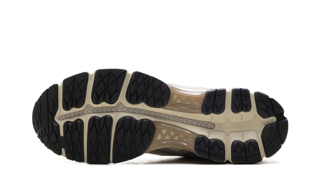 Asics KITH x Gel-Kayano 12.1 Paragon 1203B144 100