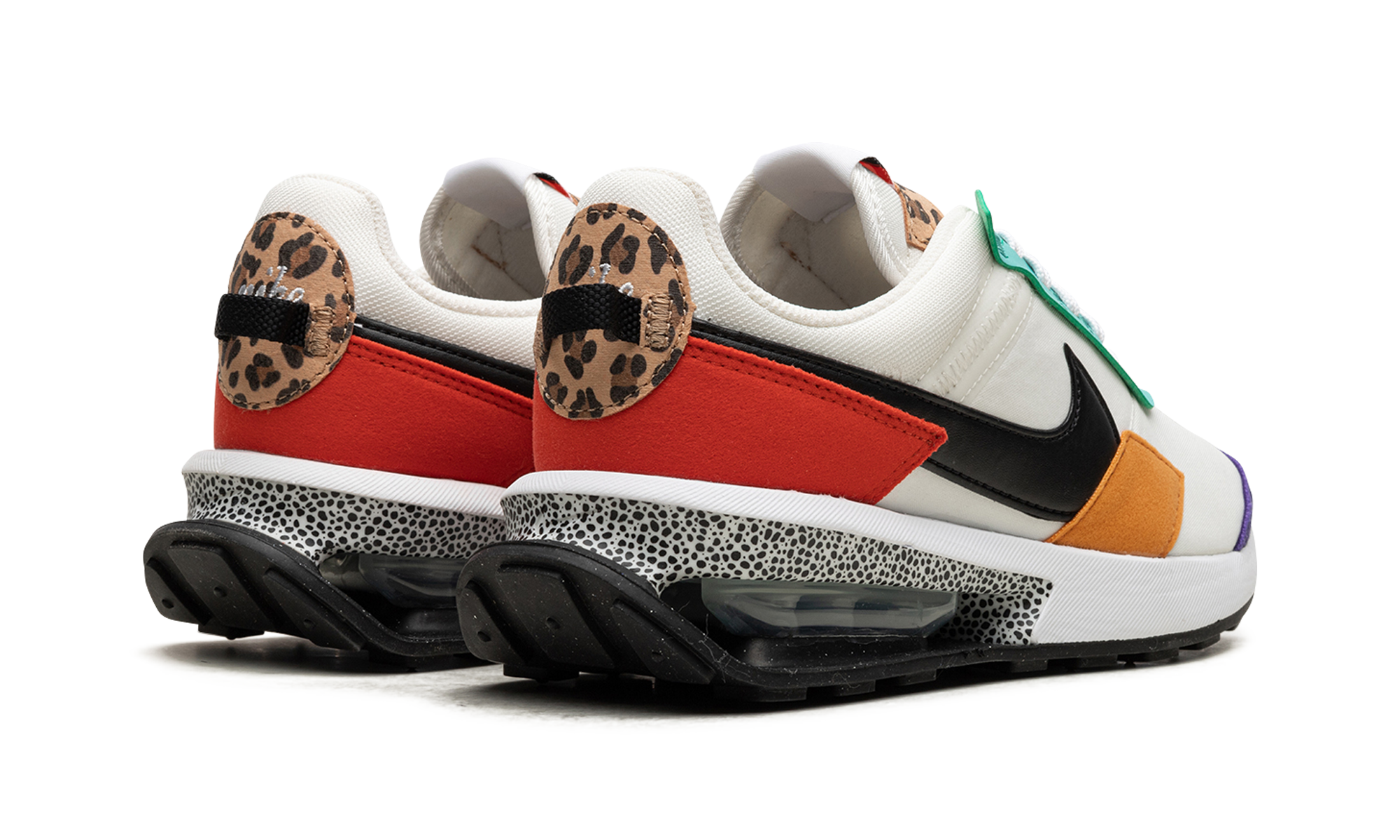 Nike AIR MAX PRE-DAY SE WMNS Safari DH5111 100