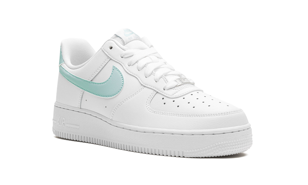 Nike AIR FORCE 1 '07 WMNS White / Jade Ice DD8959 113