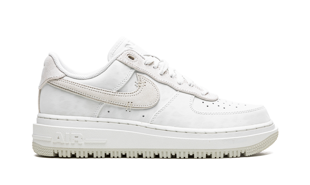 Nike Air Force 1 Luxe Summit White DD9605 100