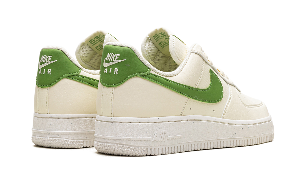 Nike NIKE AIR FORCE 1 '07 LO WMNS COCONUT MILK DV3808 102