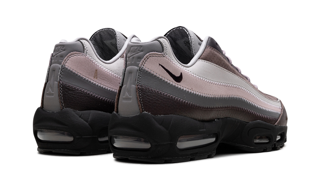 Nike AIR MAX 95 A Ma Mani¨¦re - While You Were Sleeping FZ8743 200