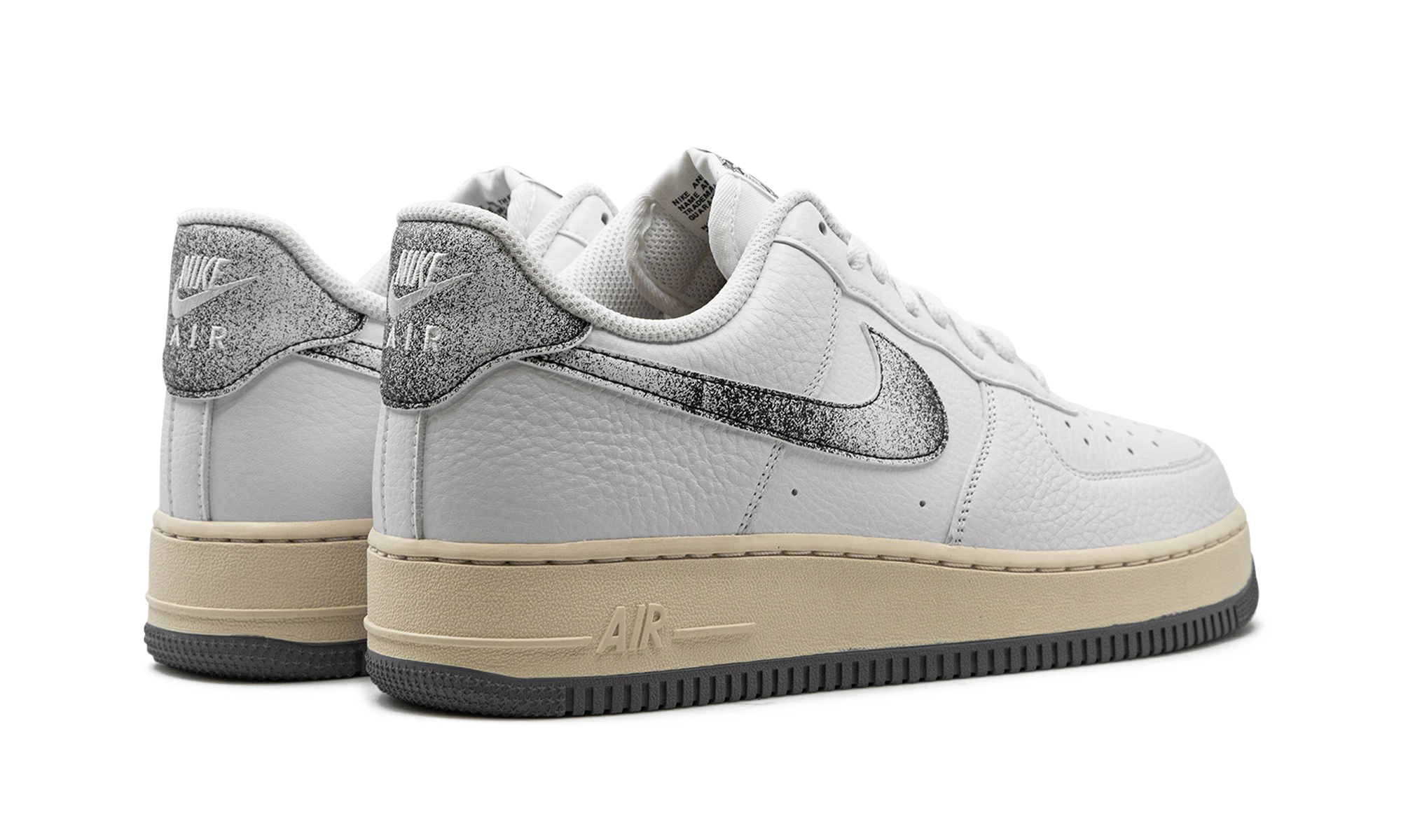 Nike Air Force 1 Low Classics DV7183 100