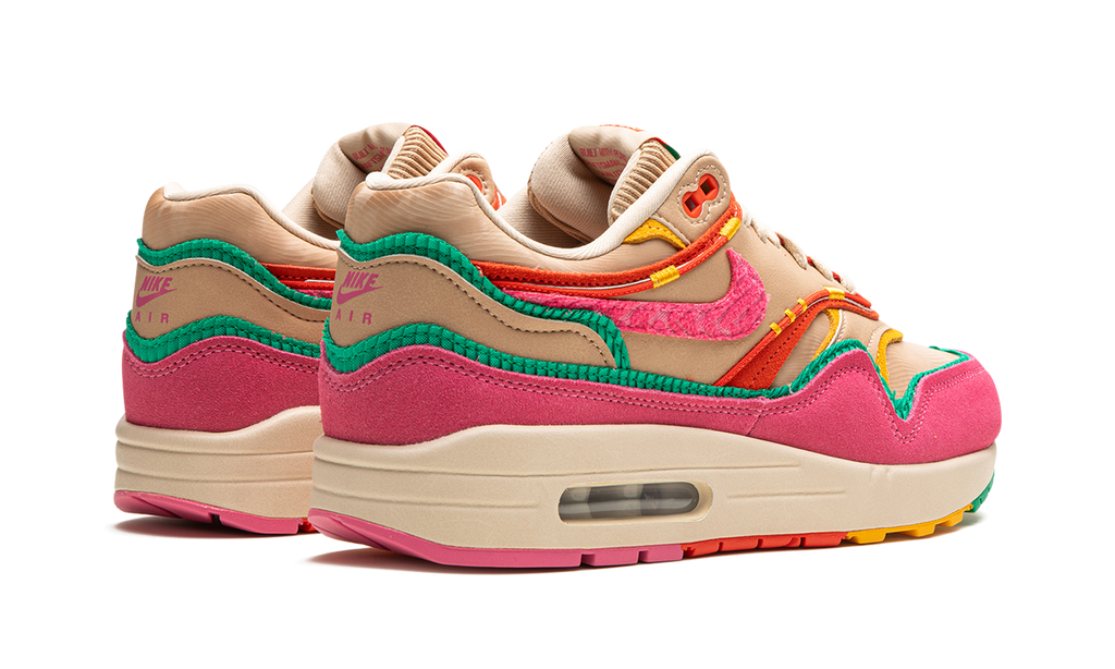 Nike Air Max 1 Familia FN0598 200