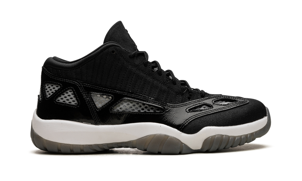 Air Jordan 11 Low IE Black/White 919712 001