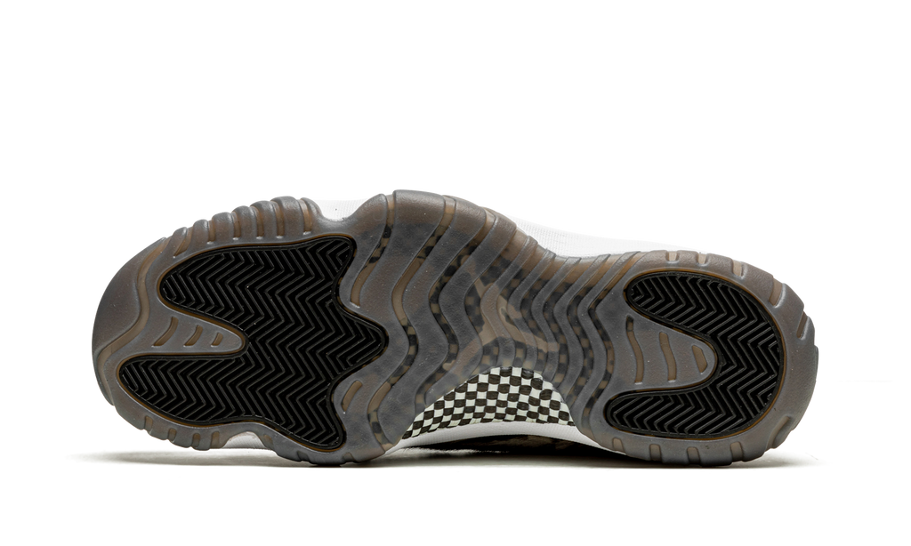 AIR JORDAN 11 WMNS Animal Instinct AR0715 010