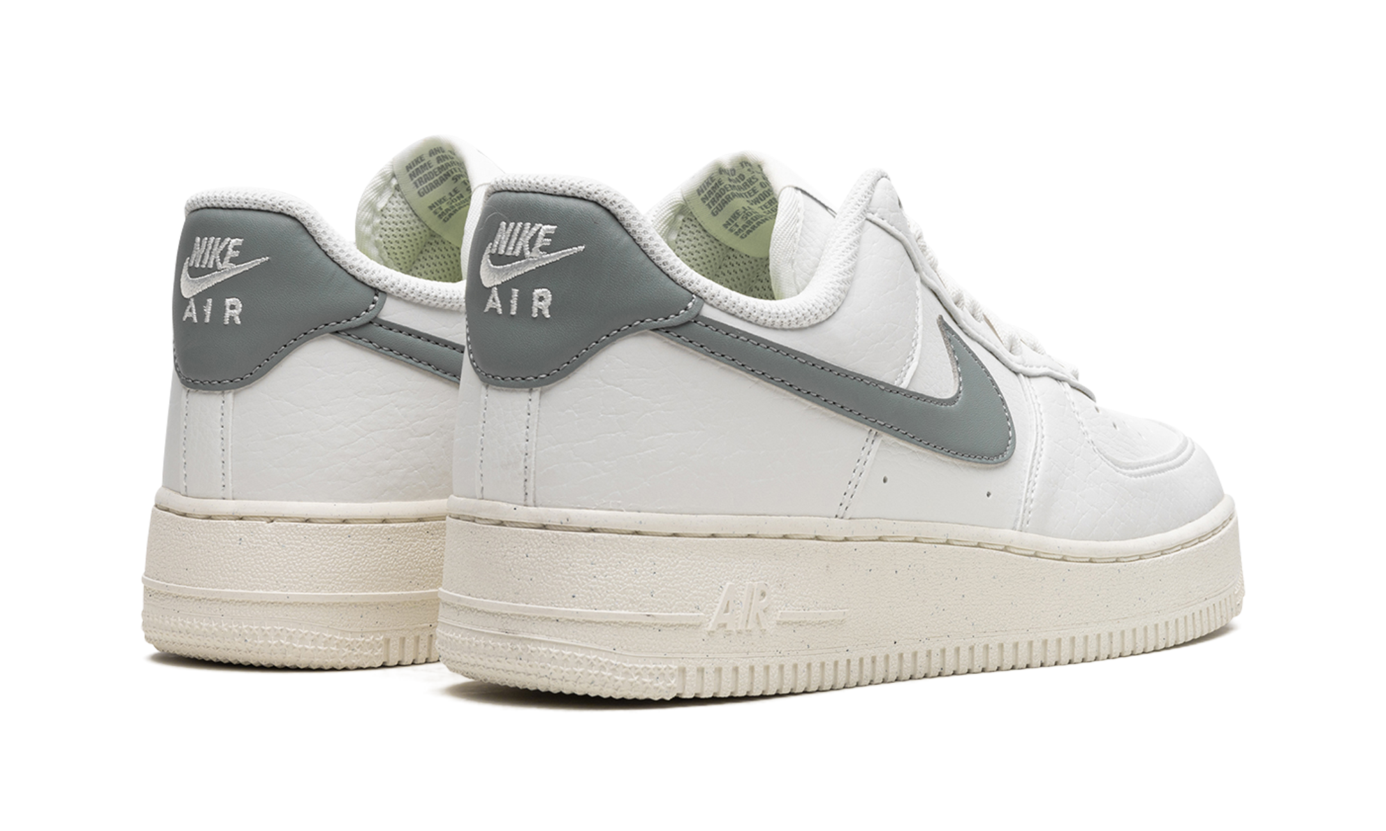 Nike AIR FORCE 1 '07 NEXT NATURE MNS WMNS Mica Green DN1430 107