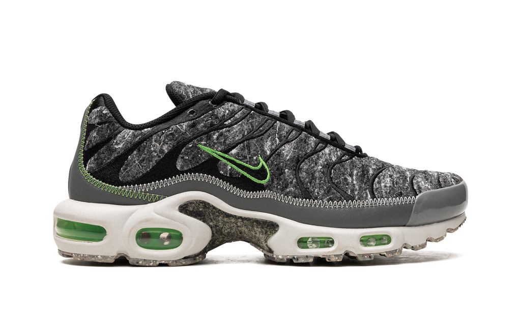 Nike Air Max Plus Essential Crater Green DA9326 001