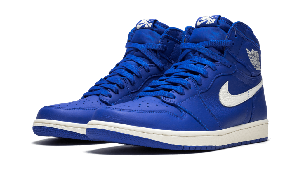 Air Jordan 1 Retro High OG Hyper Royal 555088 401