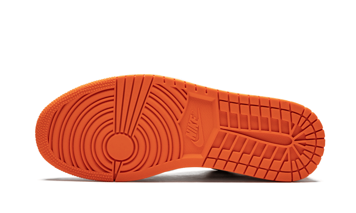 Air Jordan 1 Low Shattered Backboard 553558 128