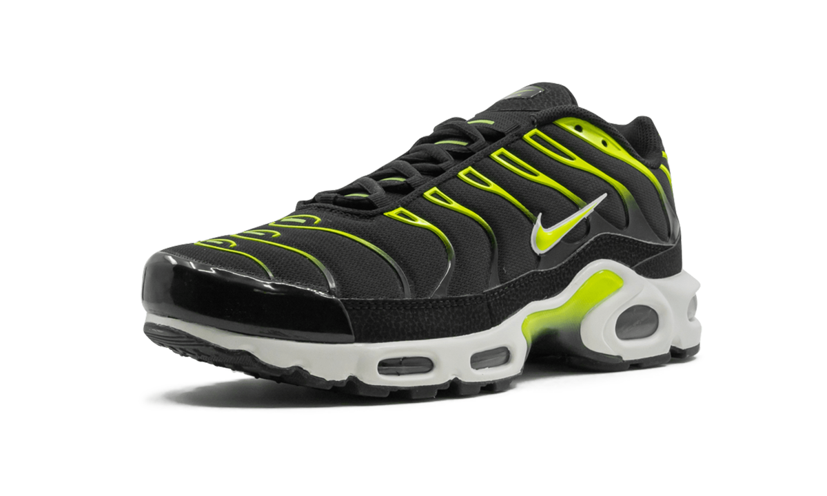 Nike Air Max Plus Black Volt 852630 037