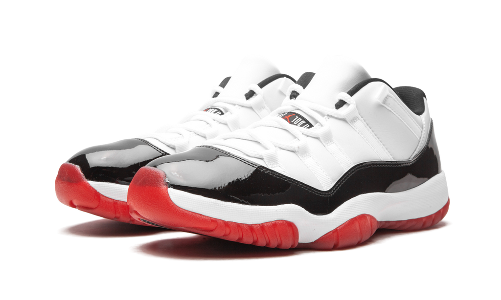 Air Jordan 11 Retro Low Concord Bred AV2187 160