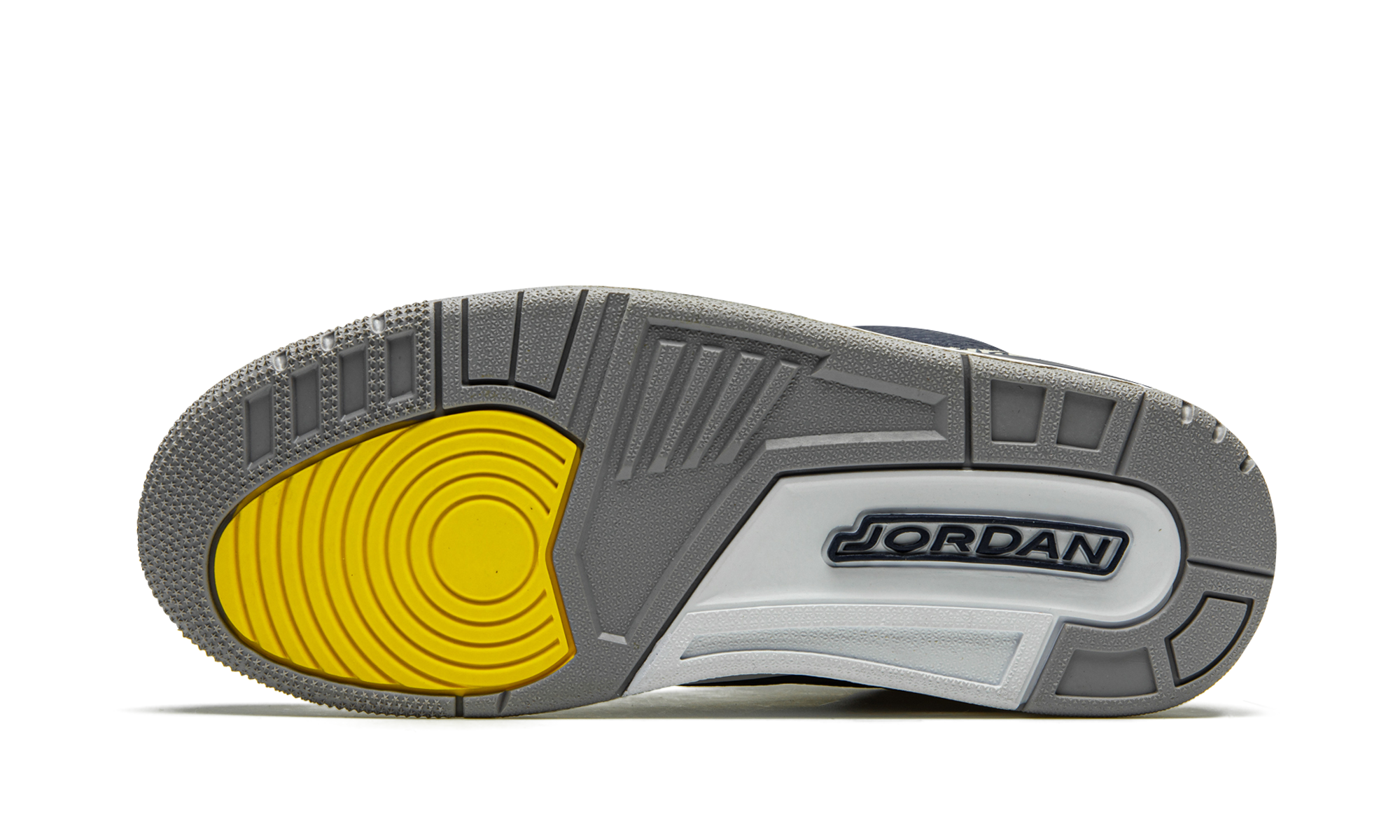 Air Jordan 3 Retro PE Michigan AJ3 820064