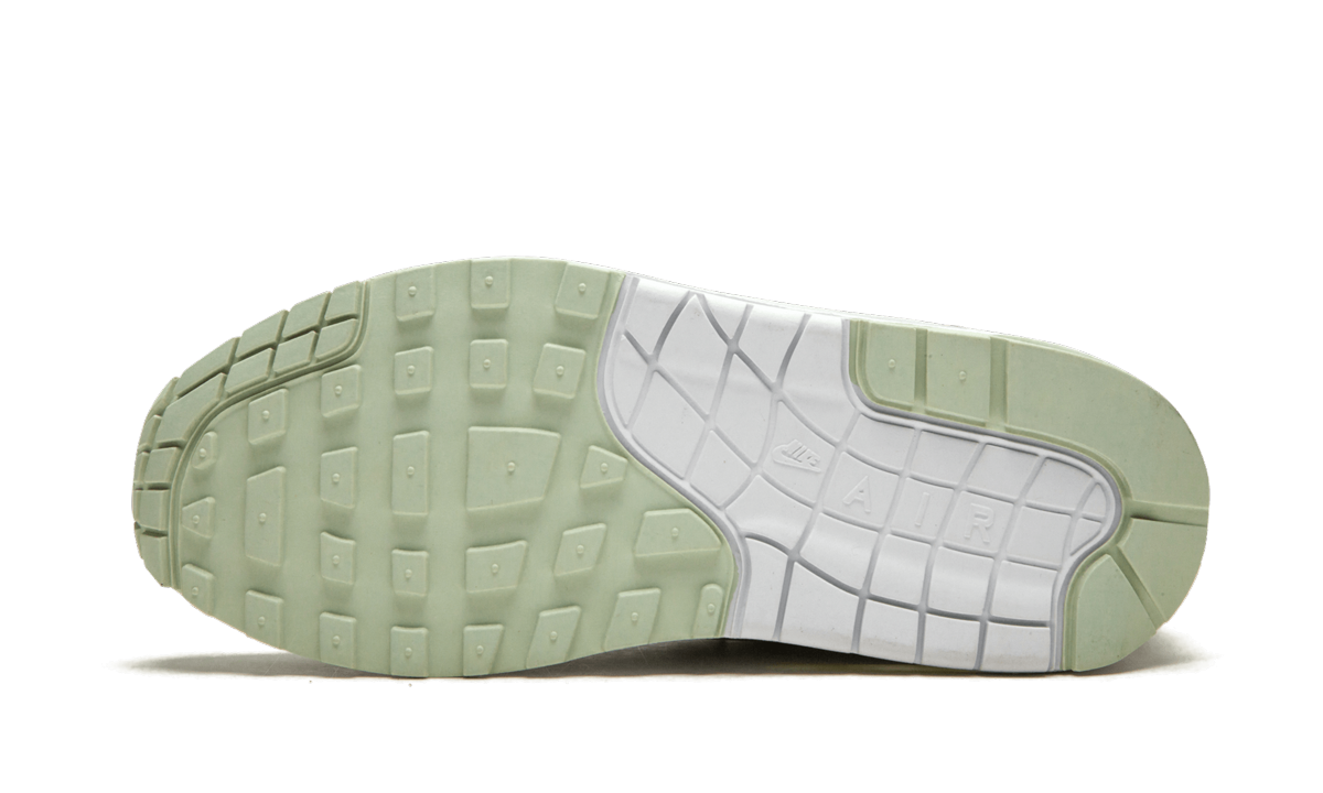 Nike AIR MAX 1 WMNS Barely Grey / Pumice