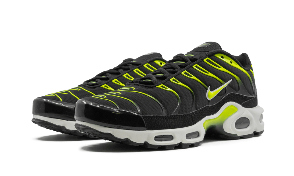 Nike Air Max Plus Black Volt 852630 037