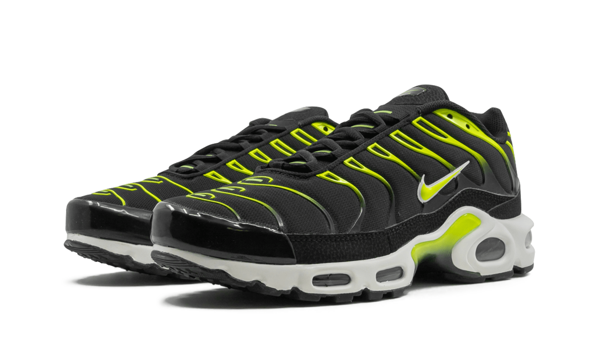 Nike Air Max Plus Black Volt 852630 037