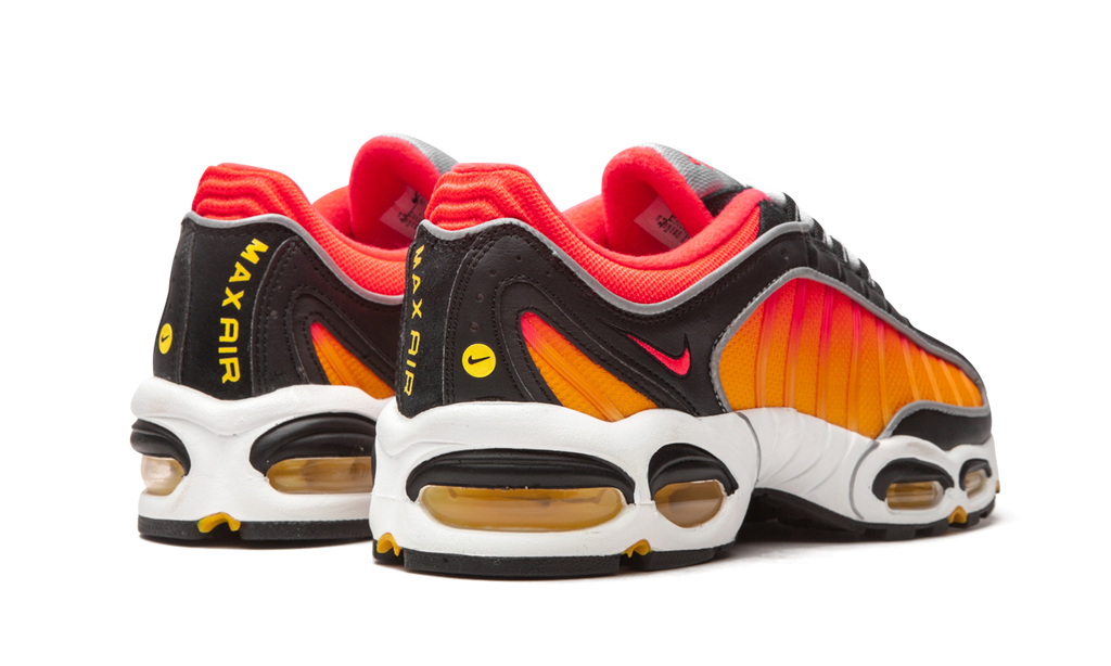 Nike Air Max Tailwind IV Sunset CN9658 001