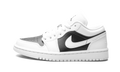 AIR JORDAN 1 Low WMNS Panda DC0774 100