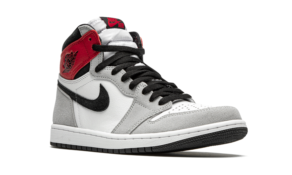 Air Jordan 1 Retro High OG Light Smoke Grey 555088 126