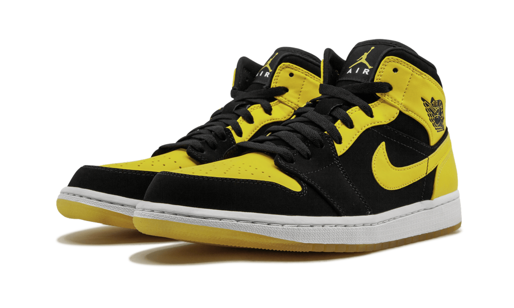 Air Jordan 1 Mid New Love 2017 Release 554724 035