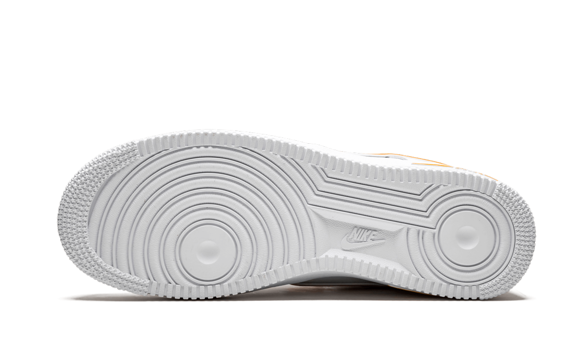 Nike Air Force 1 07 3 University Gold AO2423 105