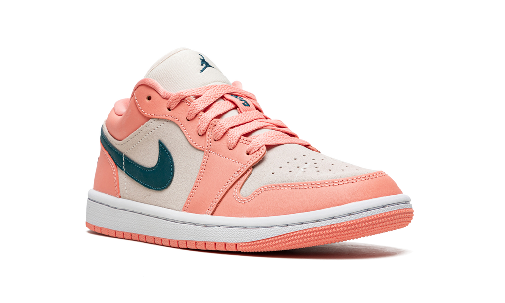 AIR JORDAN 1 LO WMNS Light Madder Root DC0774 800