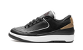 Jordan 2 Retro Low WMNS Black Metallic Gold DX4401 001